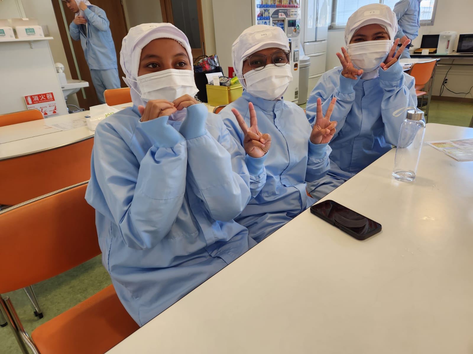 飲食料品製造業出勤